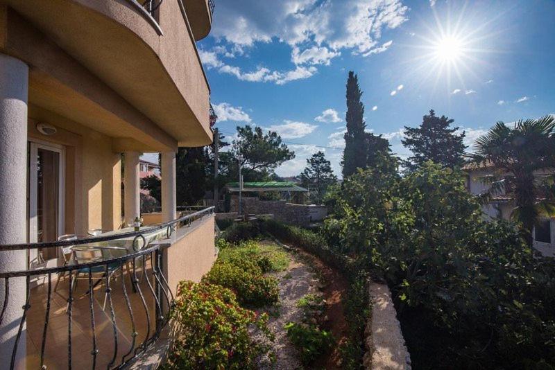 Marija F2 Apartment Krk Town Εξωτερικό φωτογραφία
